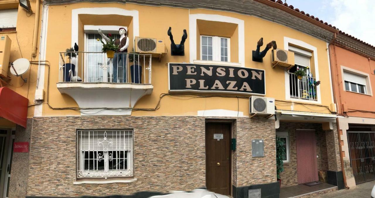 Pension Plaza Quinto Exterior foto